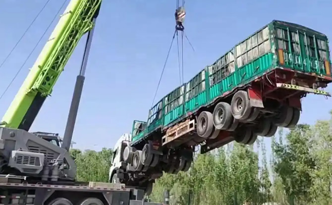 唐河道路脱困救援案例